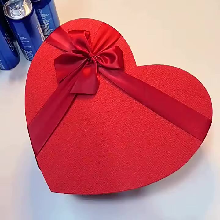 Boîte cœur rouge VIDE à composer vous même .