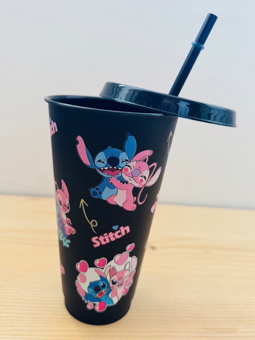 Gobelet Stitch et Angèle