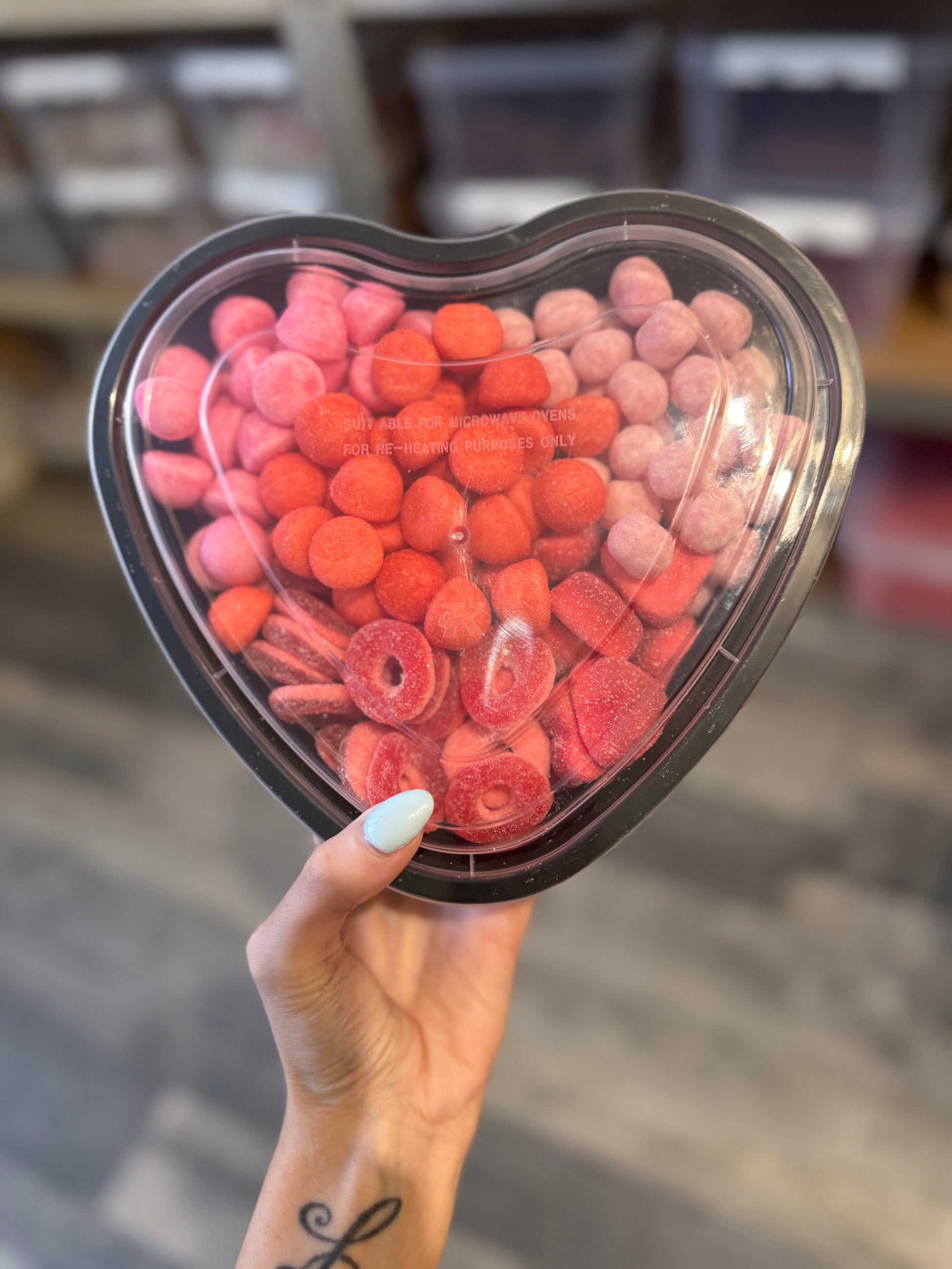 Plateau bonbons cœur AVEC BONBONS  - 550g