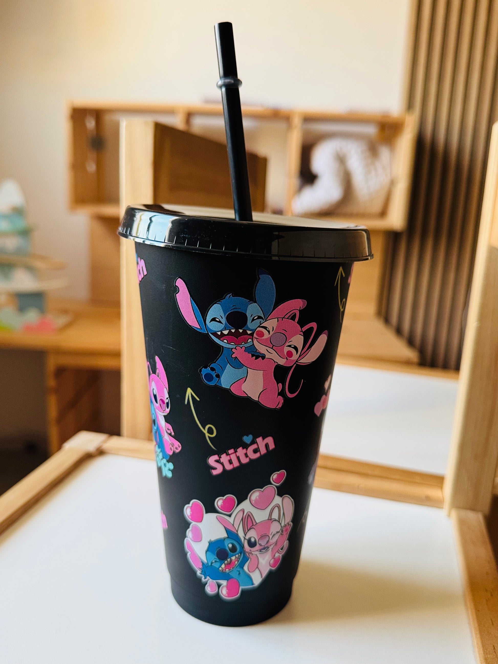 Gobelet Stitch et Angèle